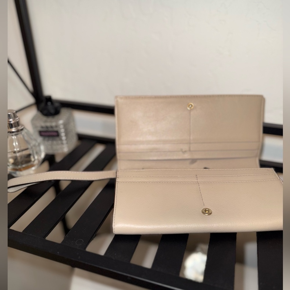 Kate Spade Nude “Mara”Leather Wallet Wristlet w Structured Bow Retractable Strap - Picture 6 of 13
